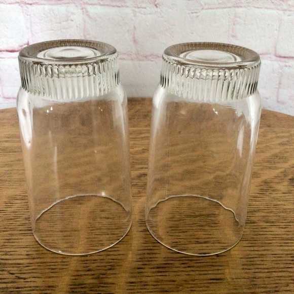 Vintage Clear Glass Ribbed Juice Glasses - Set of 2 - Picture 4 of 5